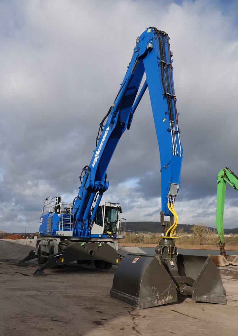 Une nouvelle grue mobile pour Maison Bleue